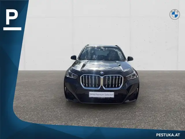 BMW X1 view 2