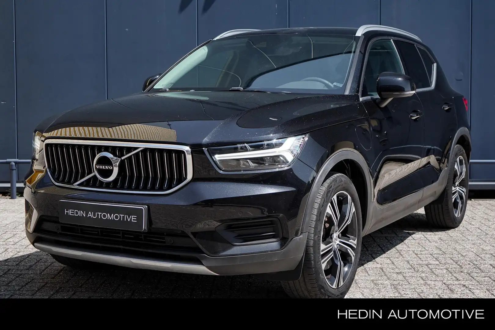 Volvo XC40 1.5 T4 Recharge Inscription | Pilot assist | Park Negro - 1