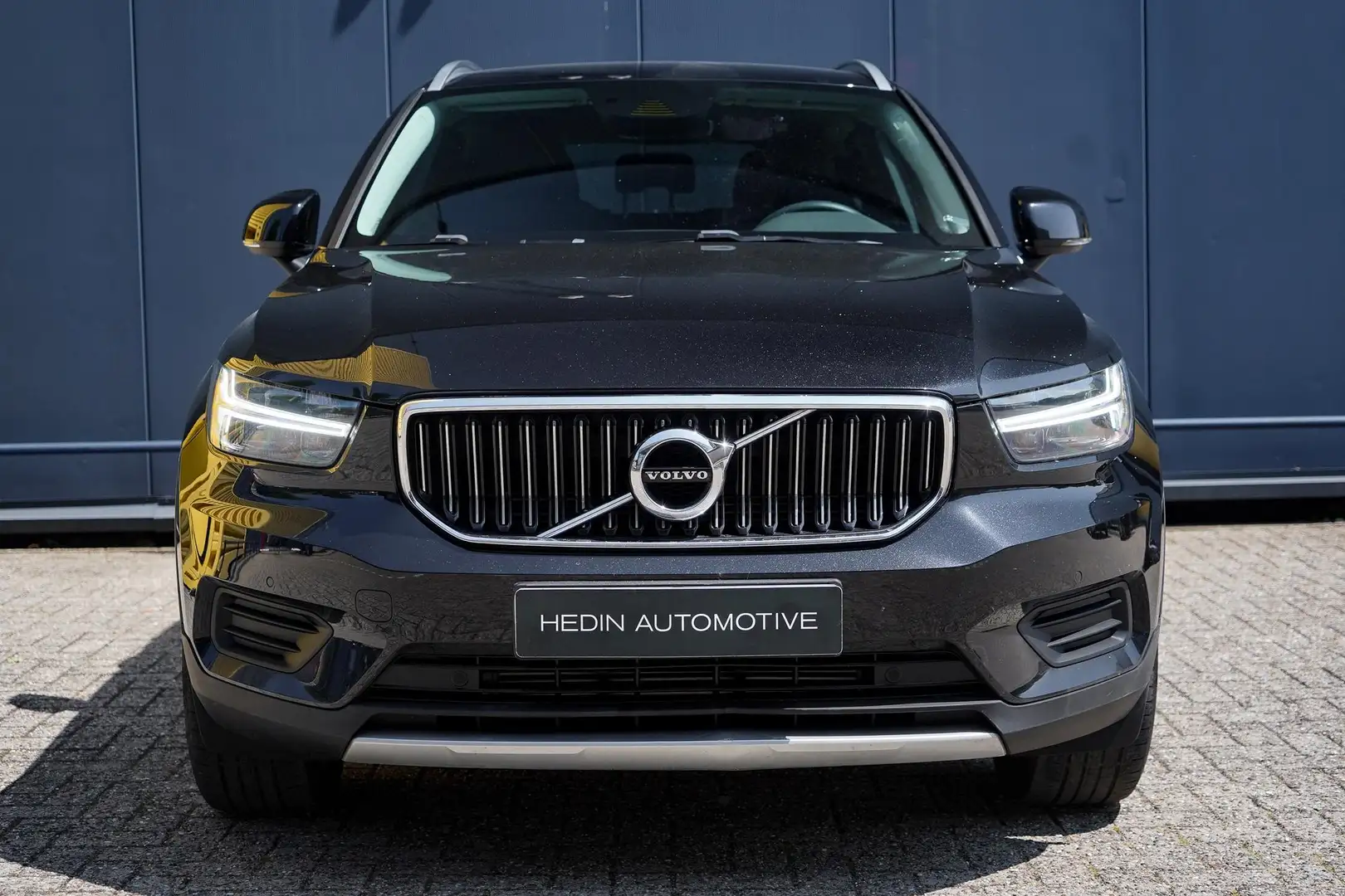 Volvo XC40 1.5 T4 Recharge Inscription | Pilot assist | Park Negro - 2