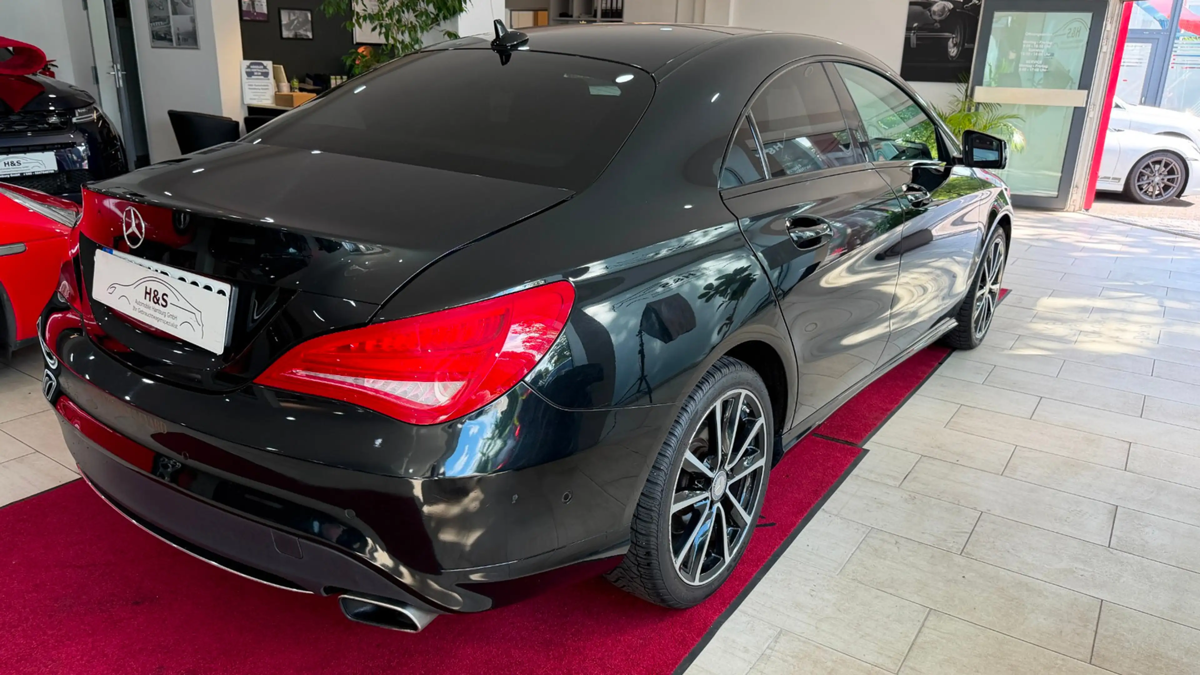 Mercedes-Benz CLA 220 CDI / d AMG LINE — photo 7