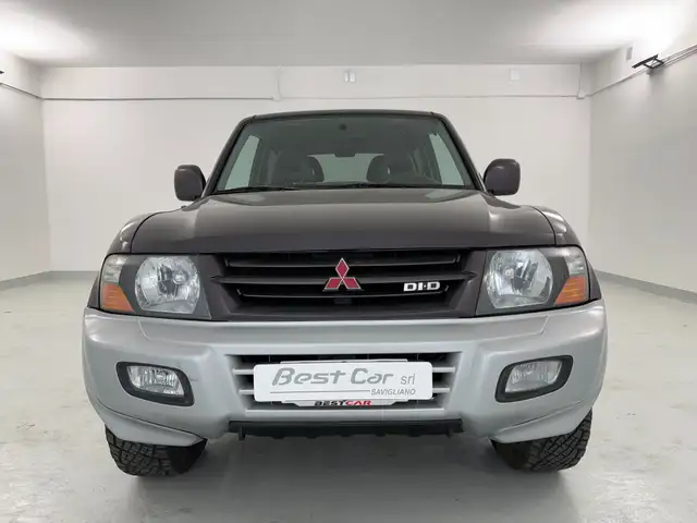 Mitsubishi Pajero Pajero 3.2 16V DI-D 3p. GLS