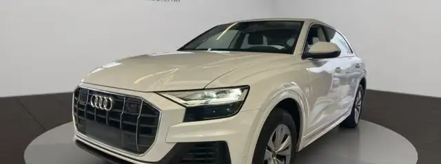 Audi Q8 55 TFSIe S line quattro