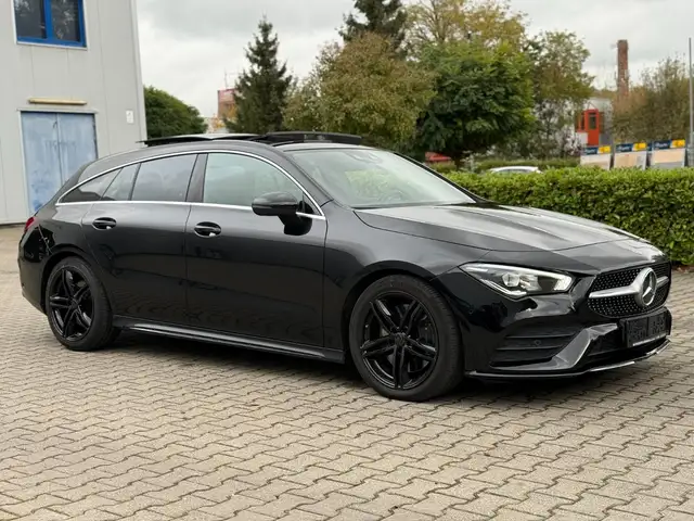 Mercedes-Benz CLA 220 LED Pano AMG