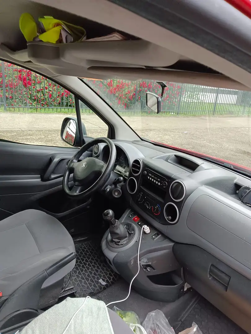 Peugeot Partner PARTNER Rouge - 2