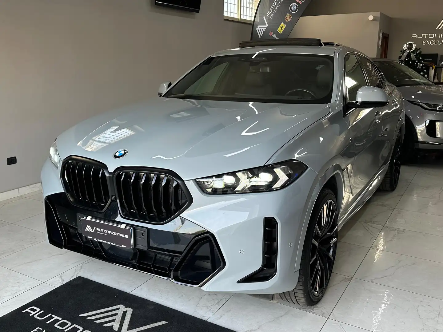 BMW X6 30d X-Drive M-Sport Pro mhev 48V Grau - 1