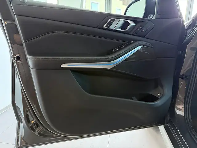 BMW X5 xDrive45e PHEV Aut.   M SPORT Ansicht 18