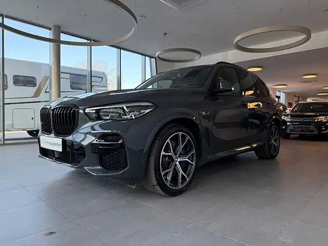BMW X5 xDrive45e PHEV Aut.   M SPORT Ansicht 3