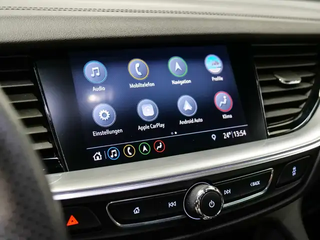 Opel Insignia view 12