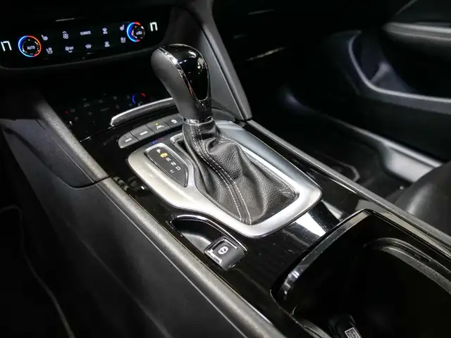 Opel Insignia view 14