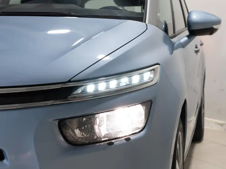 Citroën C4 PICASSO 2.0 HDI Blue Intensive EAT6 2014, foto 3