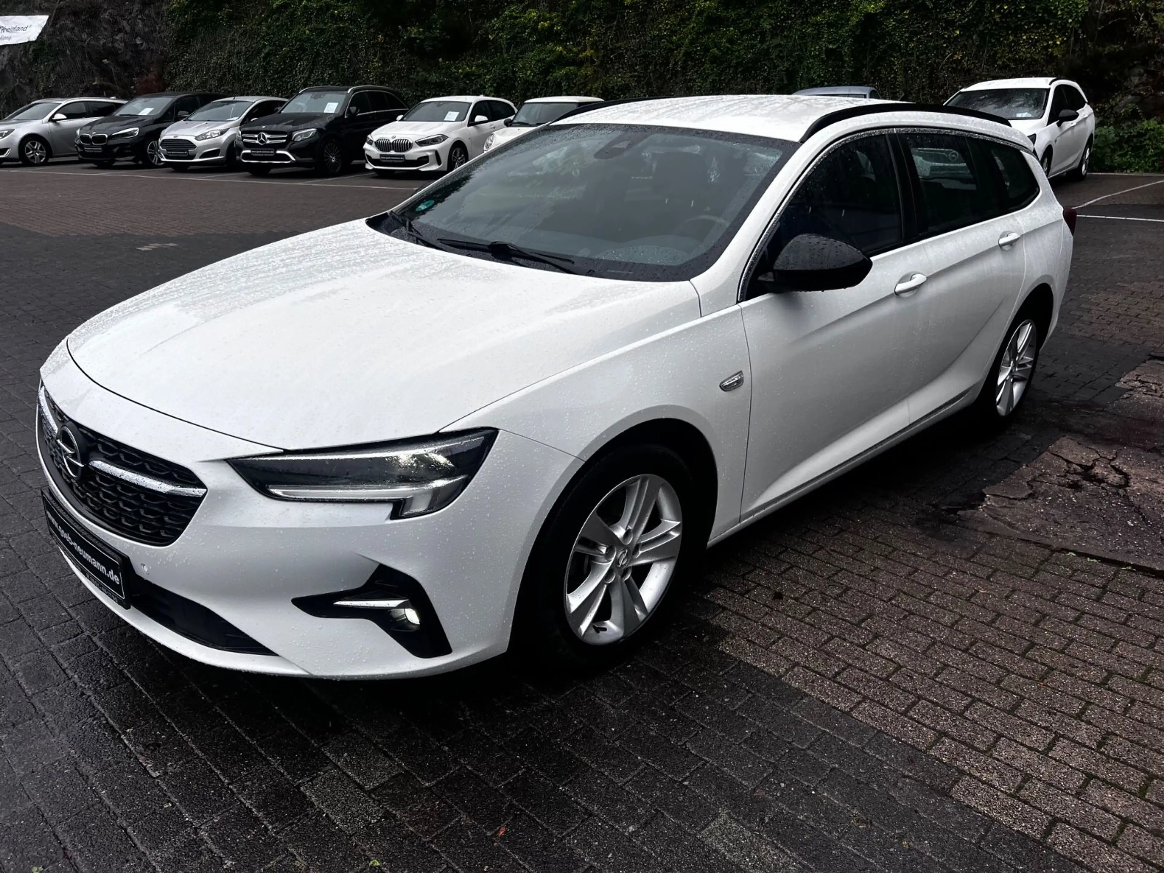 Opel Insignia B Sports Tourer Business Edition Aut. — photo 4