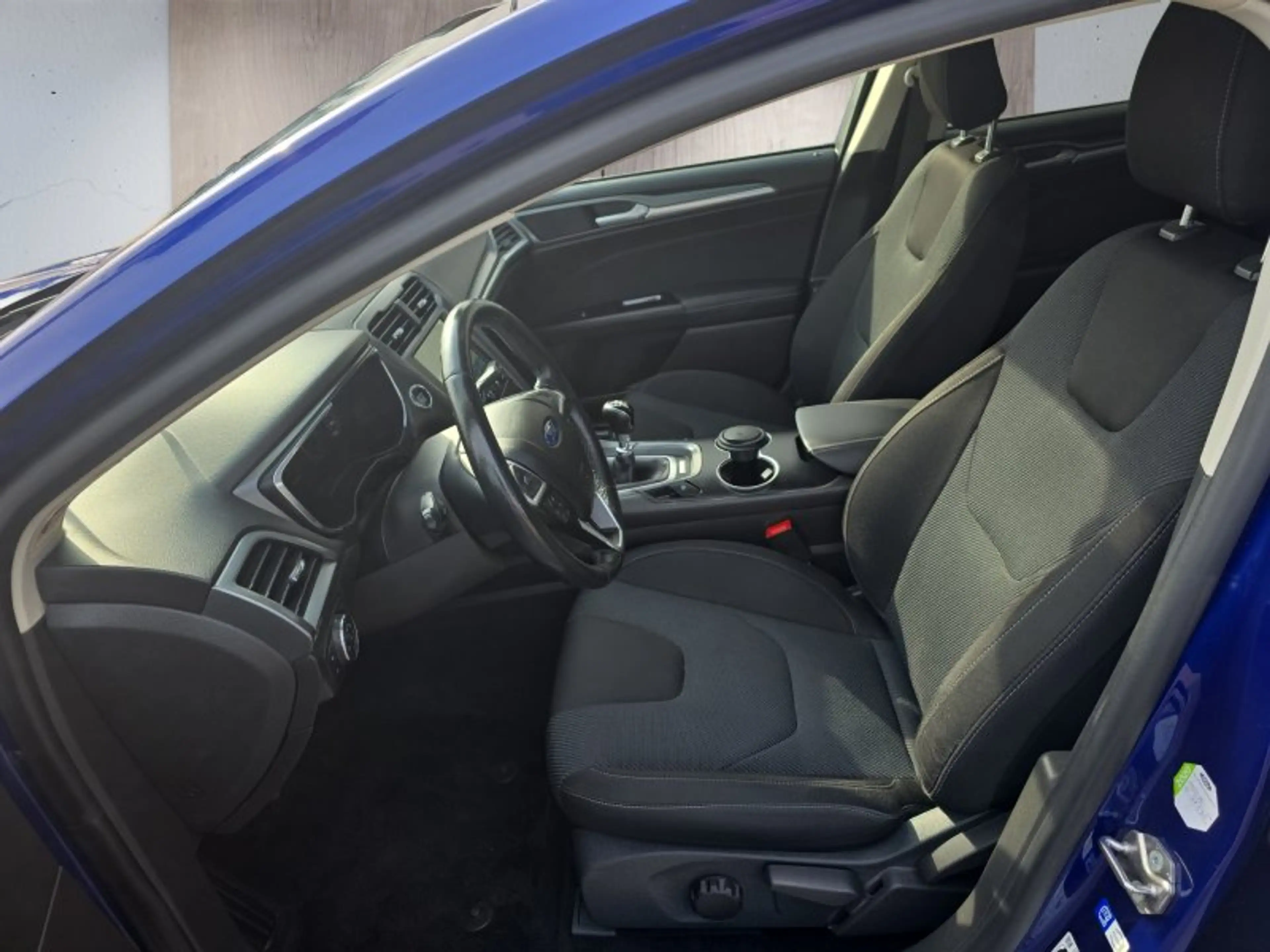 Ford Mondeo Titanium 2.0TDCi 150PS Navi/Kamera/Winterpaket — photo 9