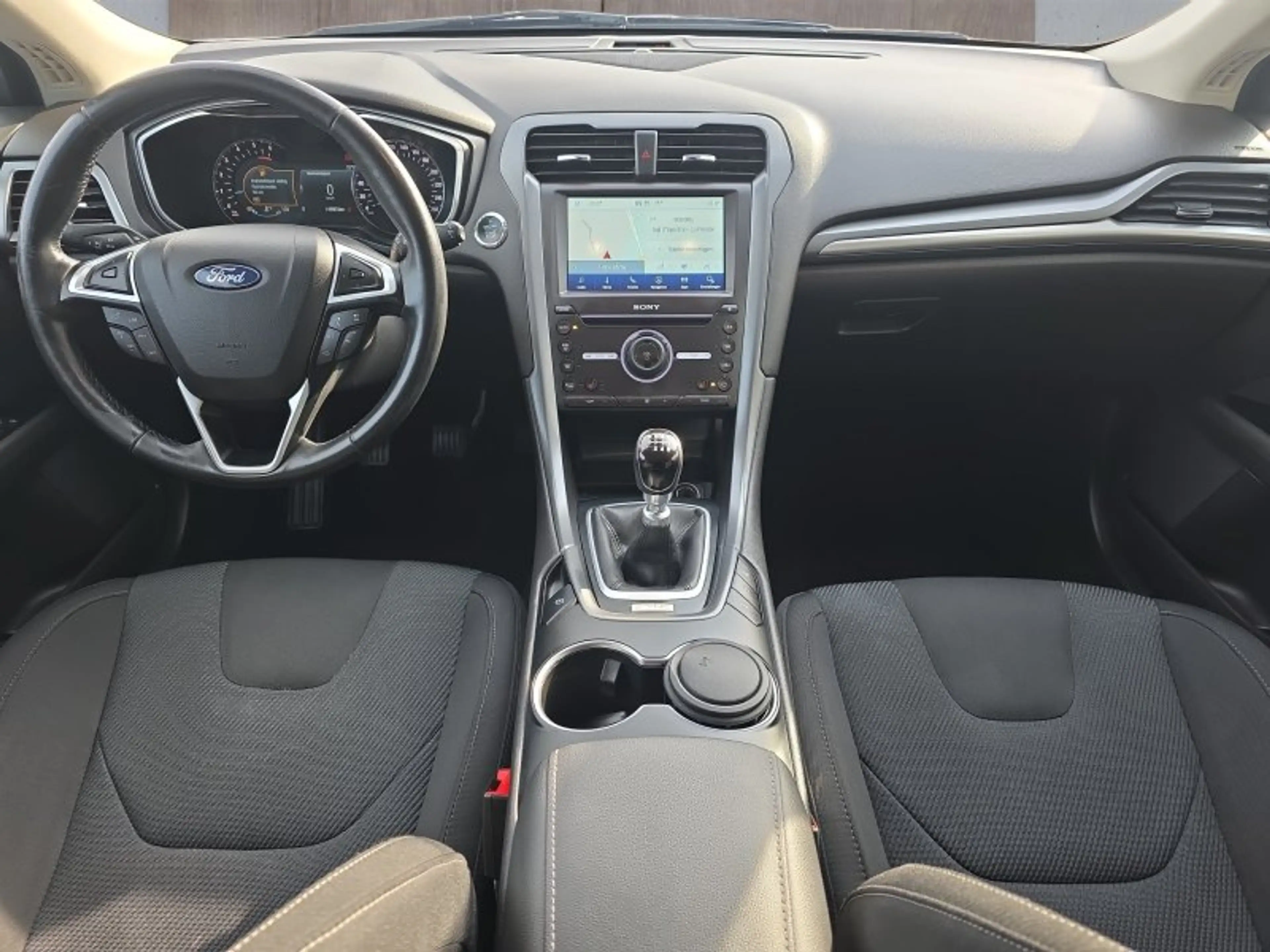 Ford Mondeo Titanium 2.0TDCi 150PS Navi/Kamera/Winterpaket — photo 10