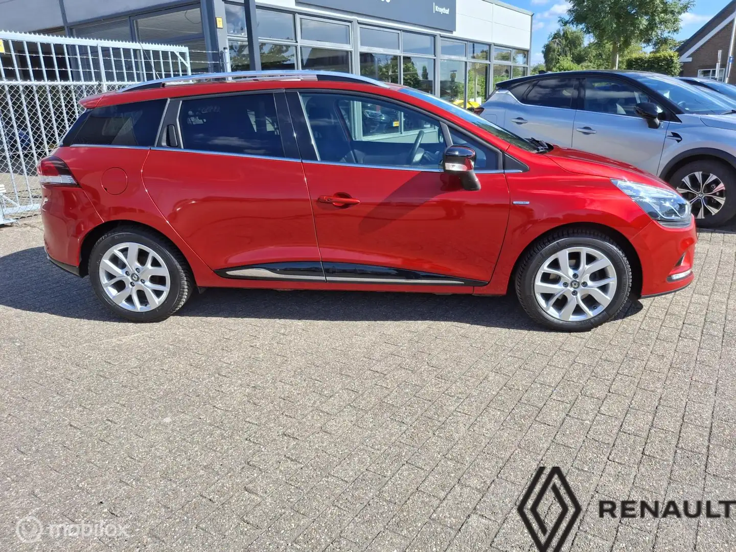 Renault Clio Estate 0.9 TCe Limited Rood - 2