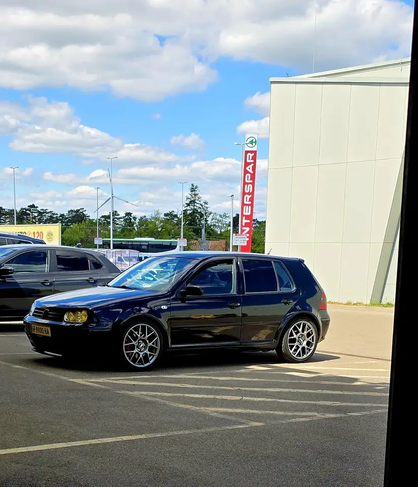 Volkswagen Golf V6 Highline 4motion, foto 1