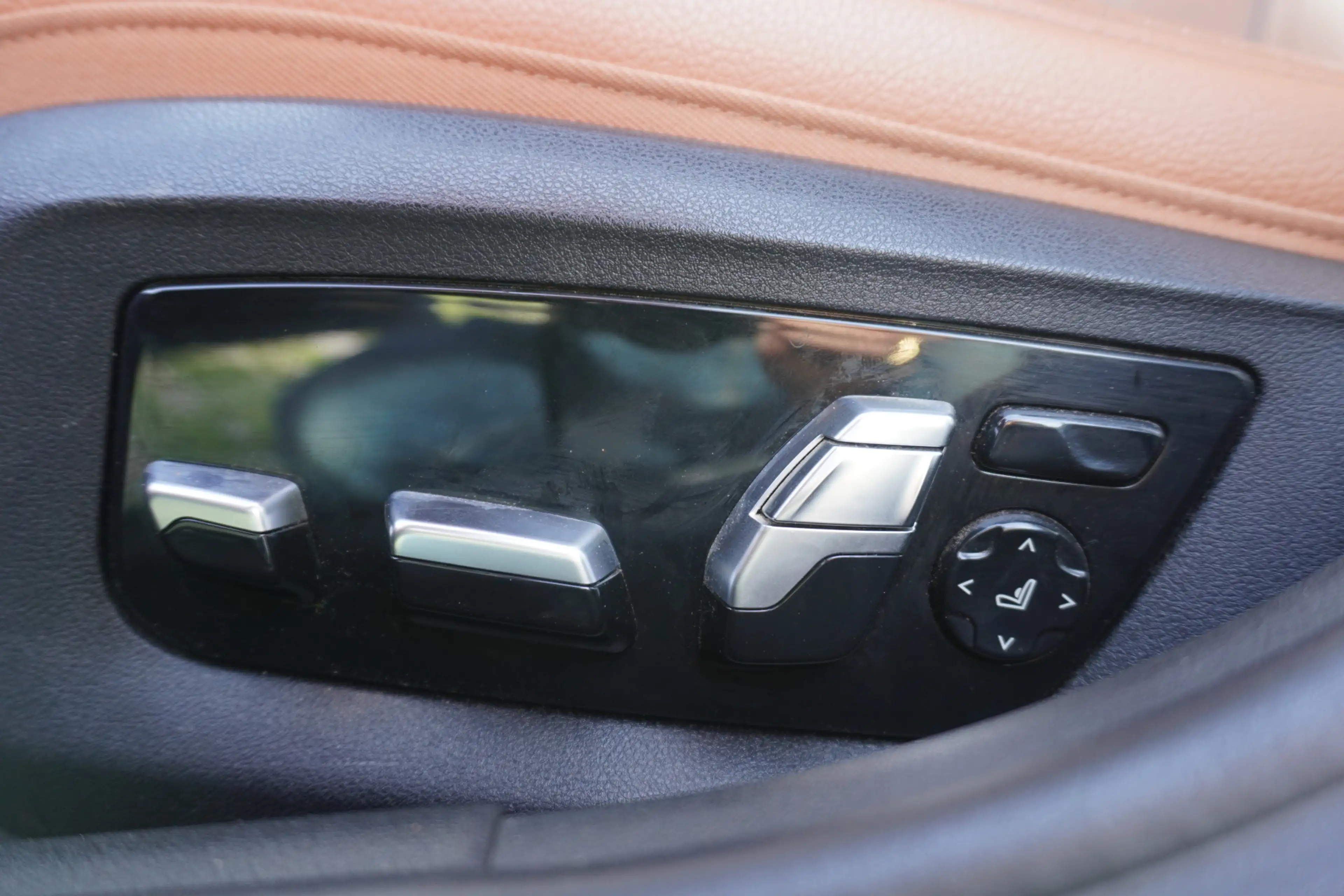 BMW 530 5-serie Touring 530i xDrive High Executive Automaa — photo 6