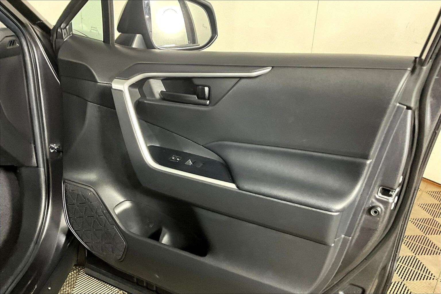 used 2022 Toyota RAV4 car, priced at $26,998
