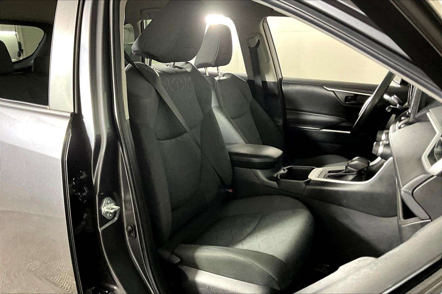 used 2022 Toyota RAV4 car, priced at $26,998