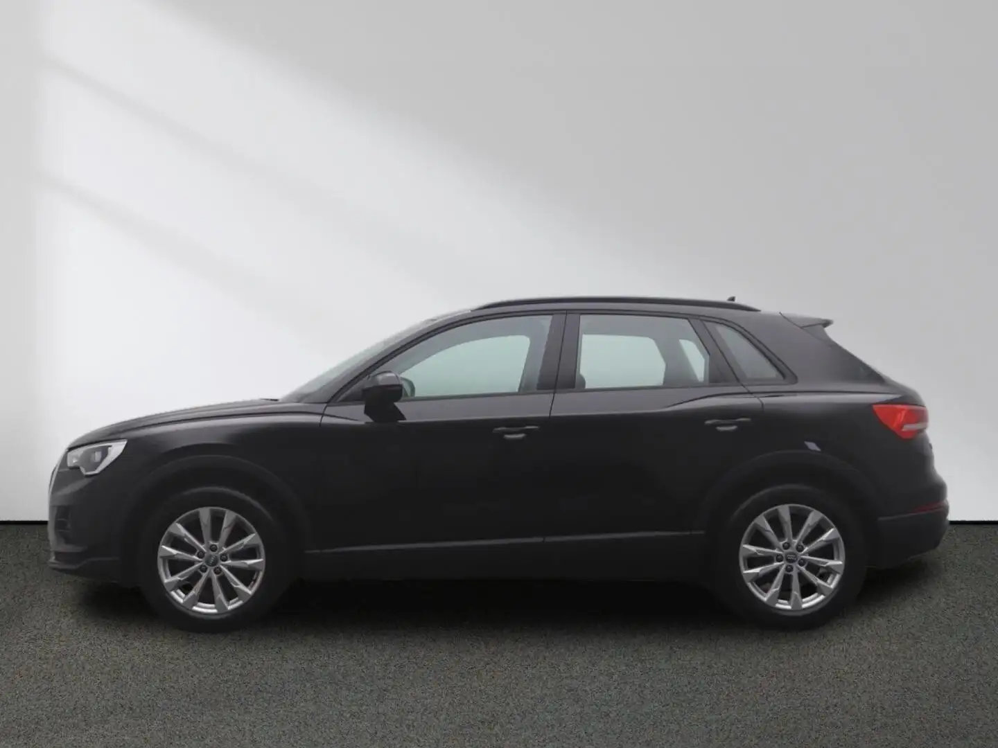 Audi Q3 35 TFSI MMI LED Audi connect Klima Noir - 2