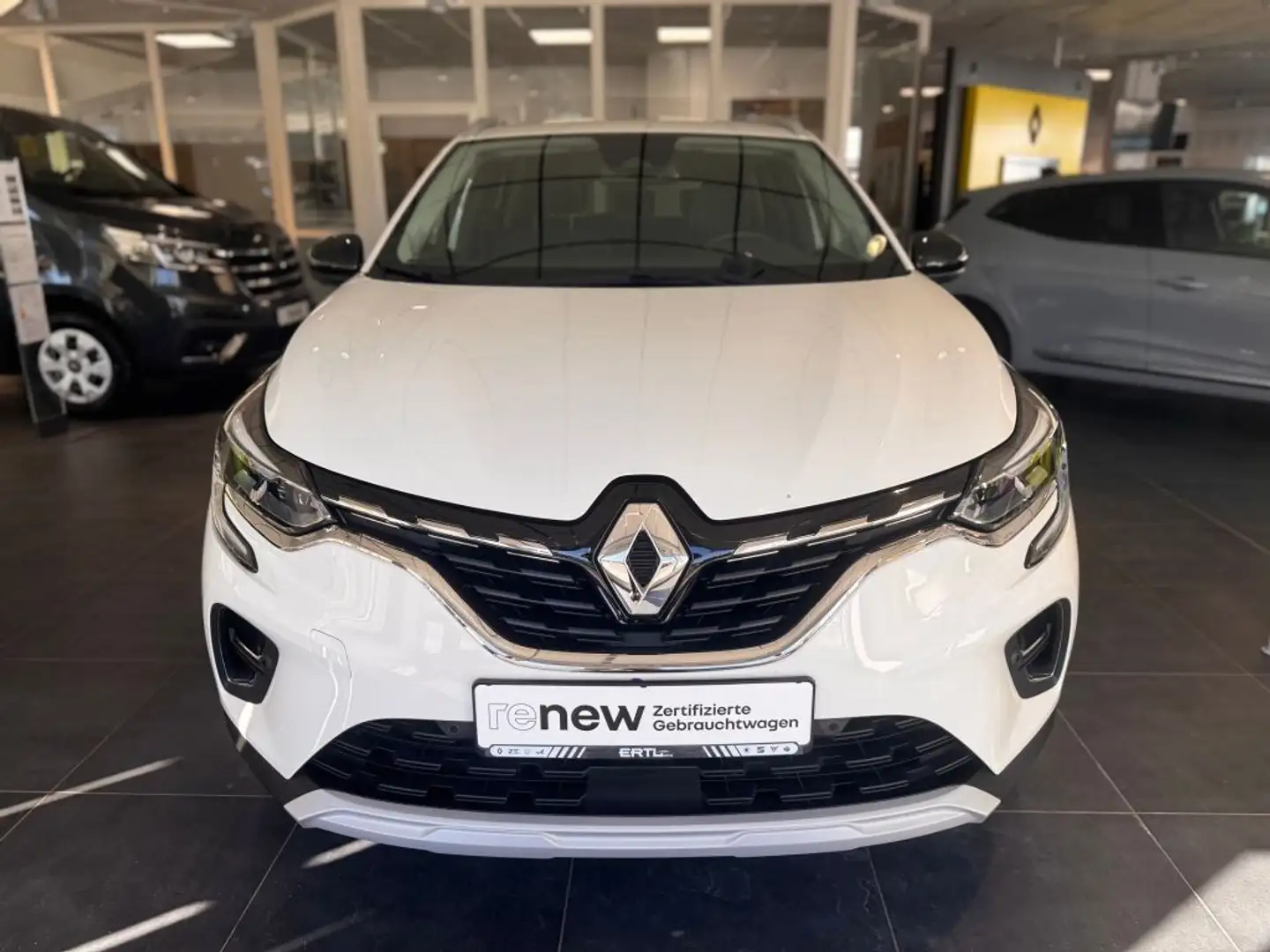 Renault Captur TCe 130 GPF INTENS Weiß - 2