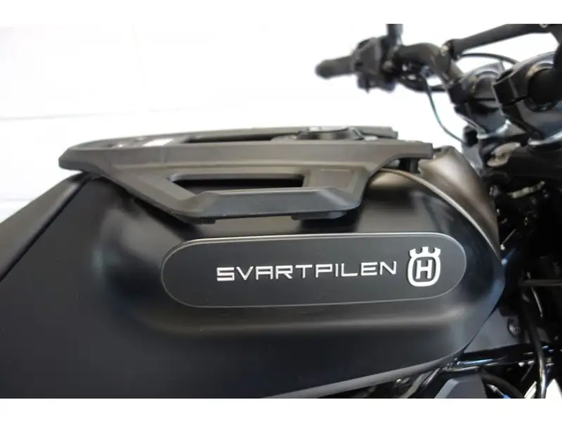 Husqvarna Svartpilen - foto 4