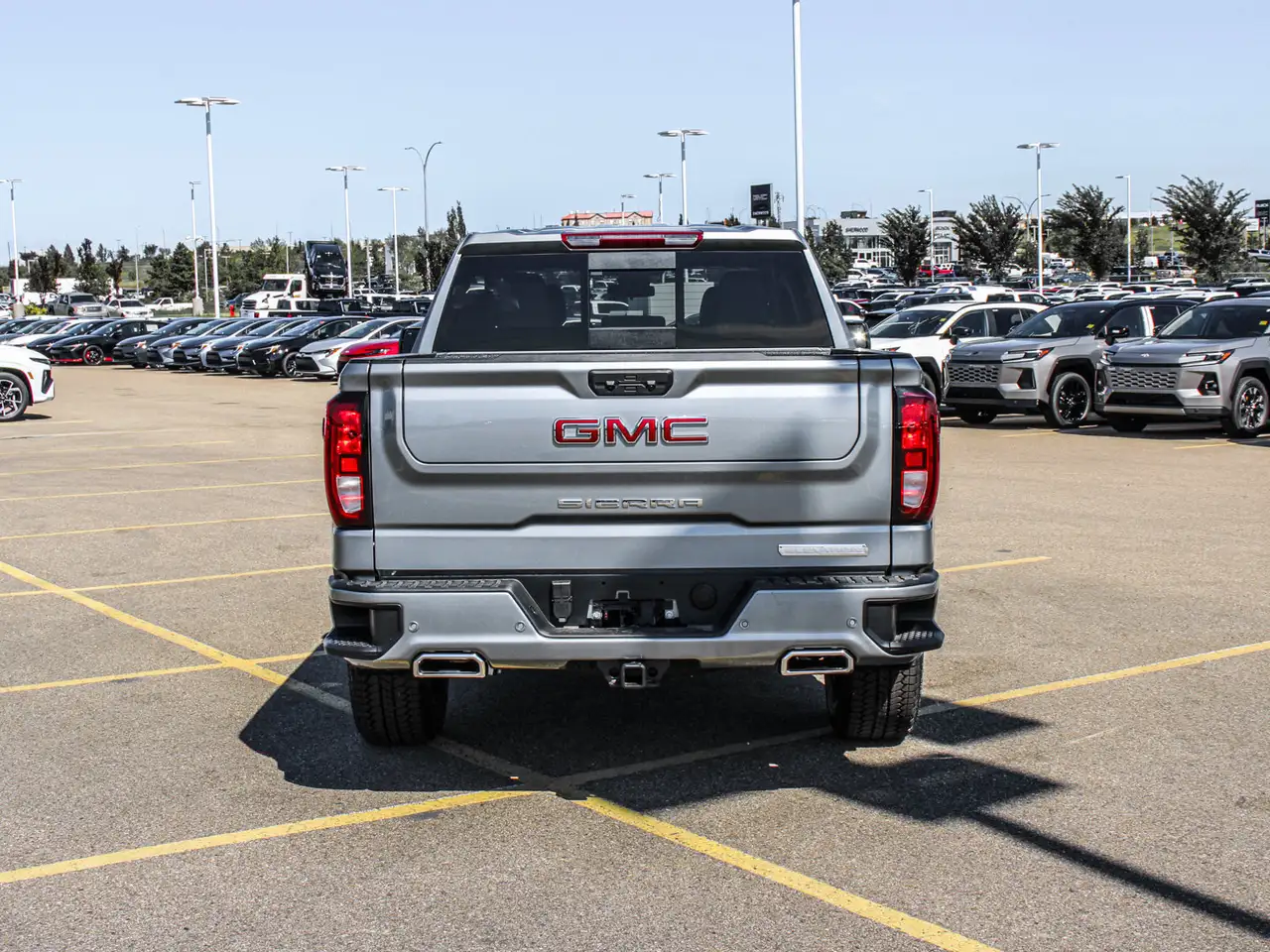GMC Sierra 1500 photo GMC Sierra 1500
