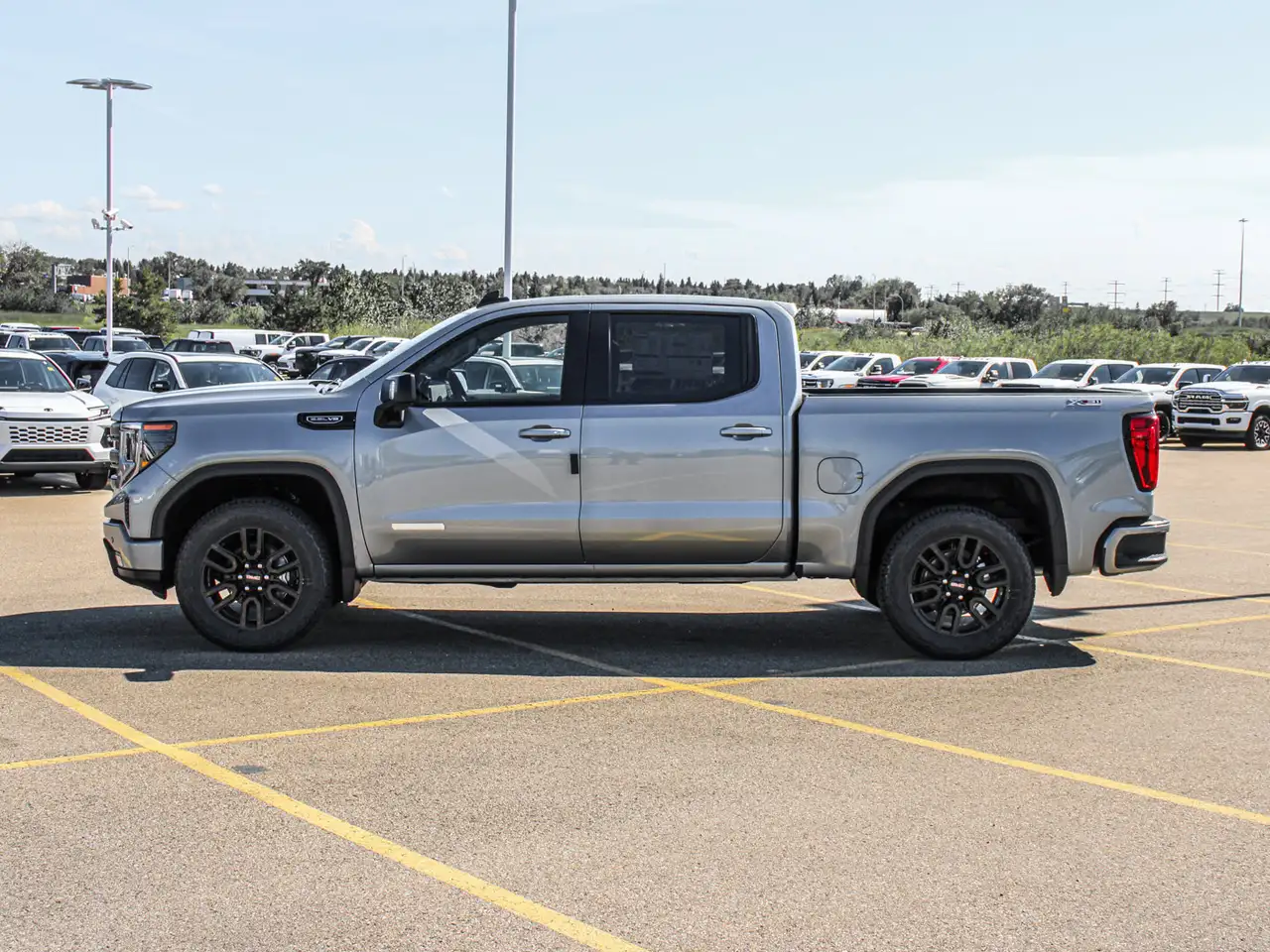 GMC Sierra 1500 photo GMC Sierra 1500