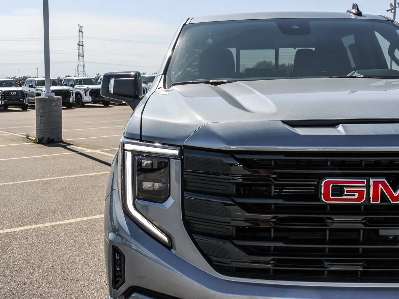 GMC Sierra 1500 photo GMC Sierra 1500