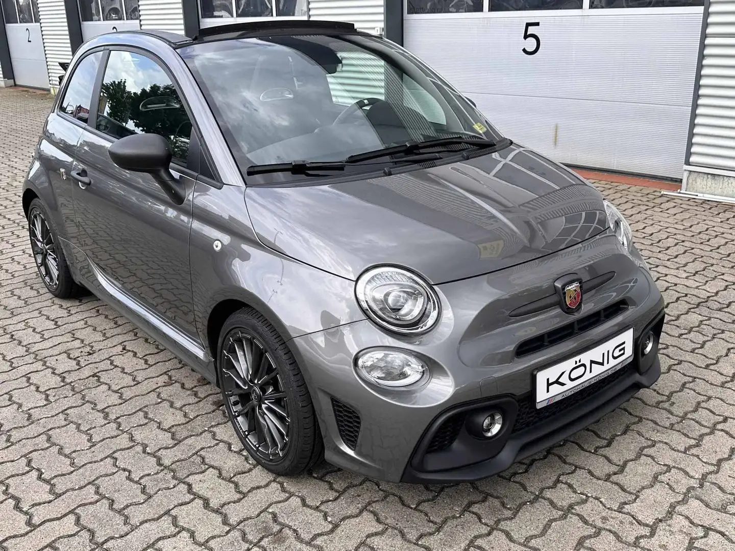 Abarth 595C Cabrio 1,4 T-Jet 16V 165 PS Gris - 2