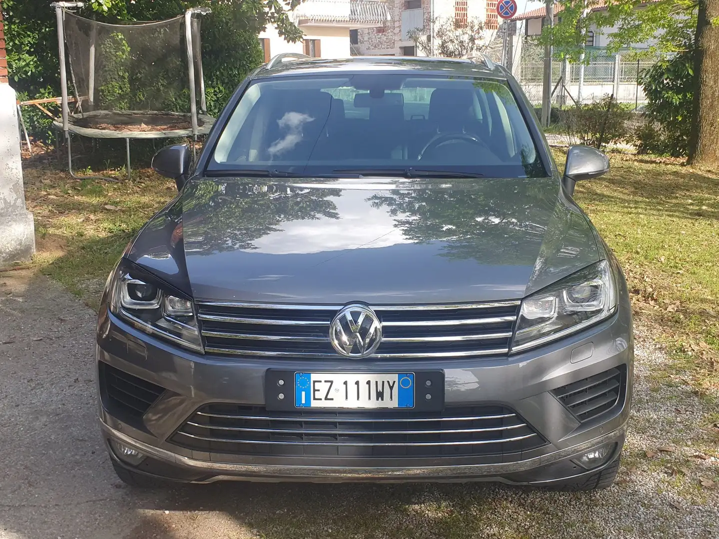 Volkswagen Touareg Touareg II  3.0 V6 tdi Executive 204cv tiptronic Šedá - 2