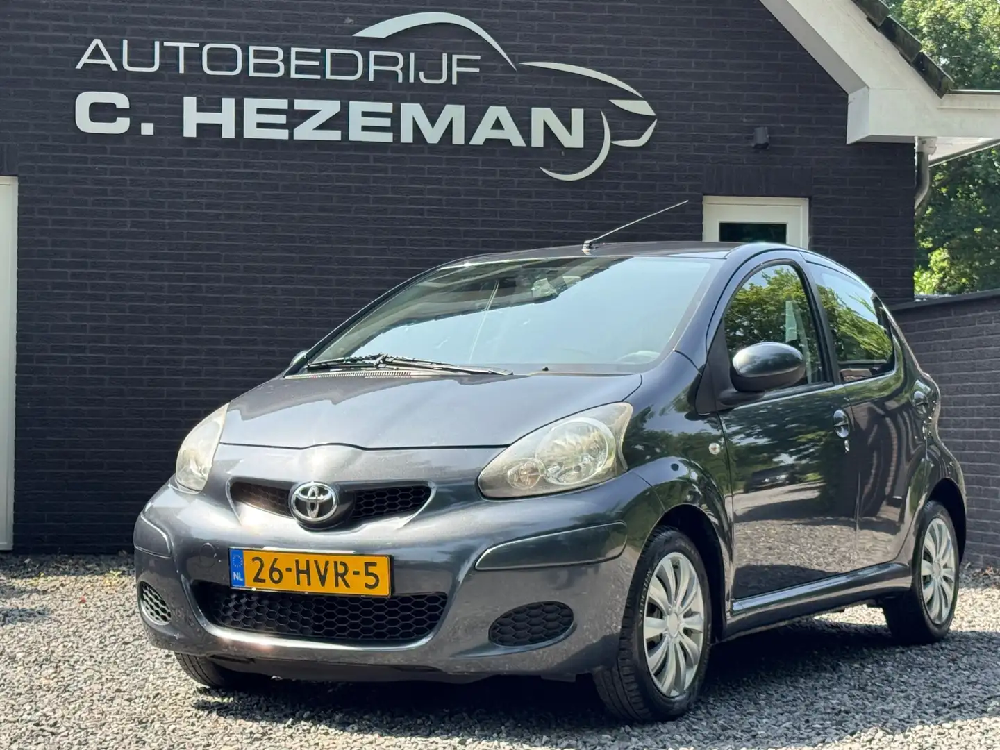 Toyota Aygo 1.0-12V Comfort inruilkoopje elektrisch pakket 5 D Gris - 1