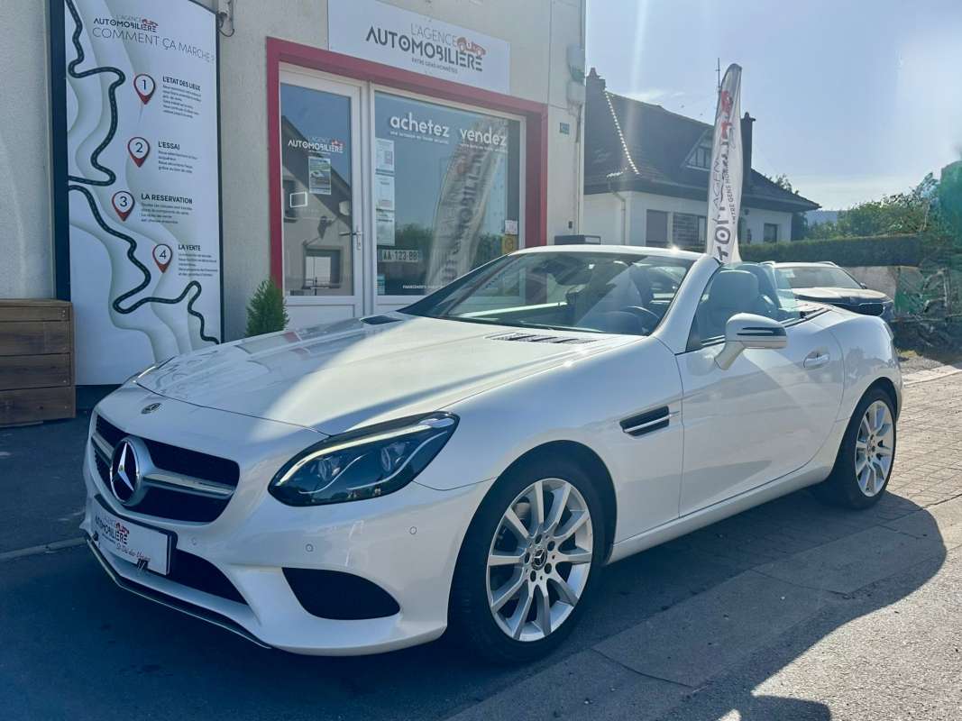 2017 Mercedes Benz SLC 180