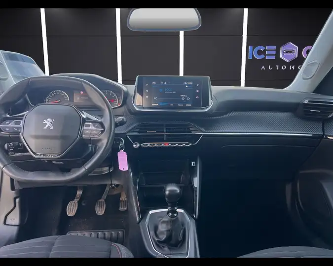 Peugeot 2008 PureTech 100 S&S Allure — foto 10