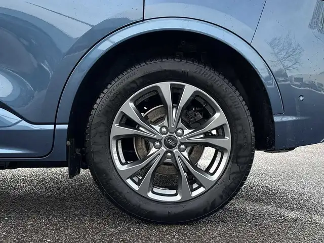 Ford Kuga view 9