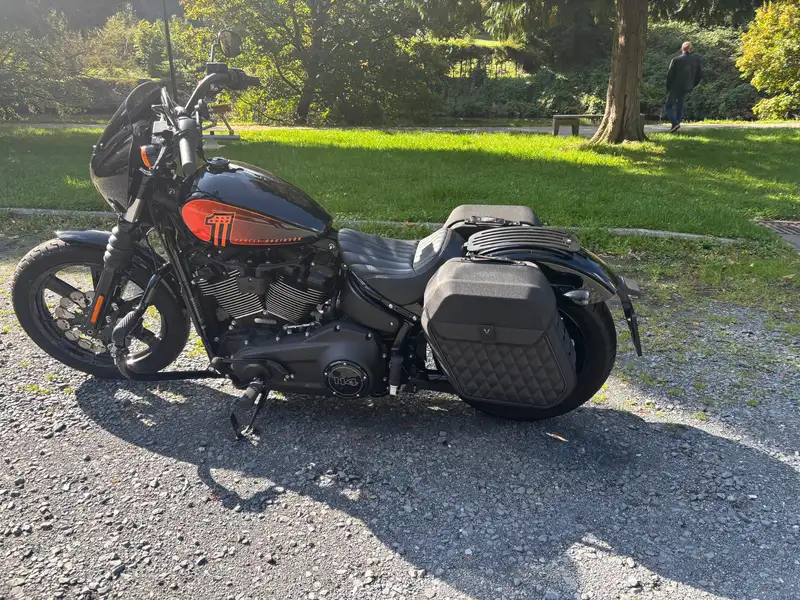 Harley-Davidson Street Bob - foto 2