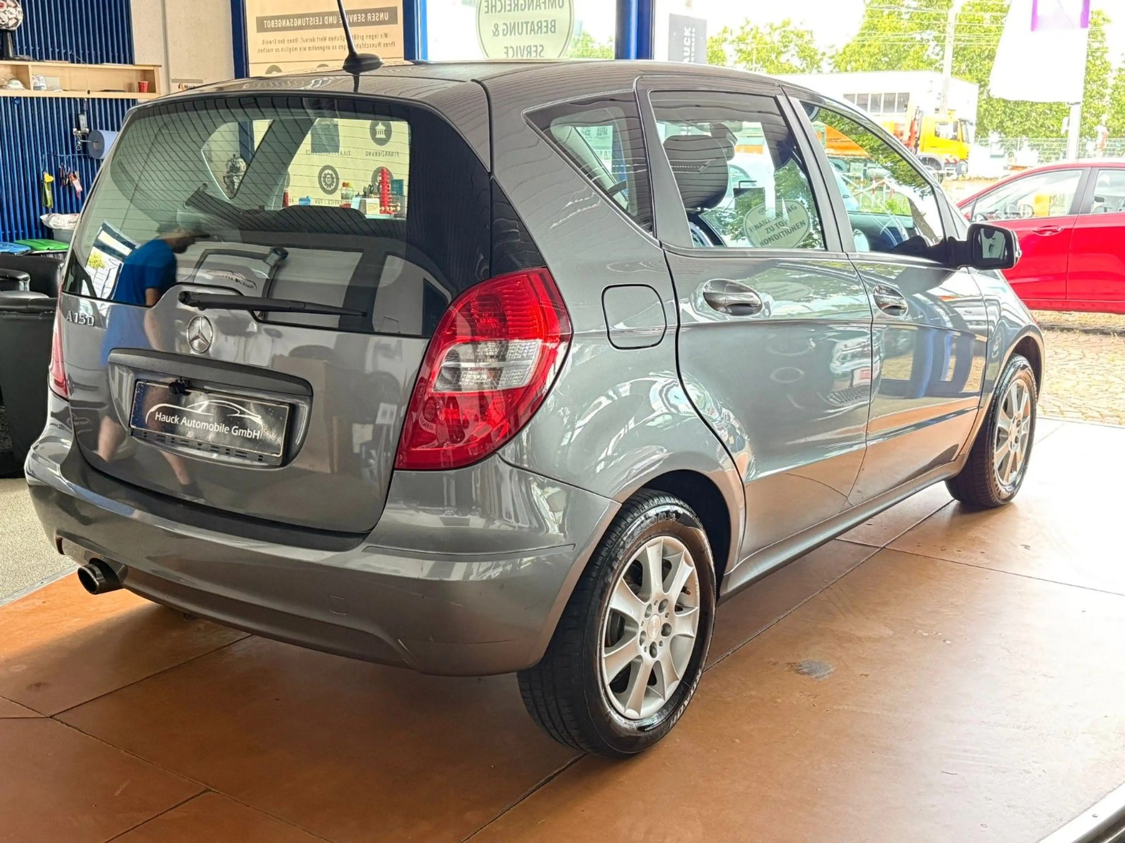 Mercedes-Benz A 150 Classic Automatik / Klima / R-Kamera — photo 4
