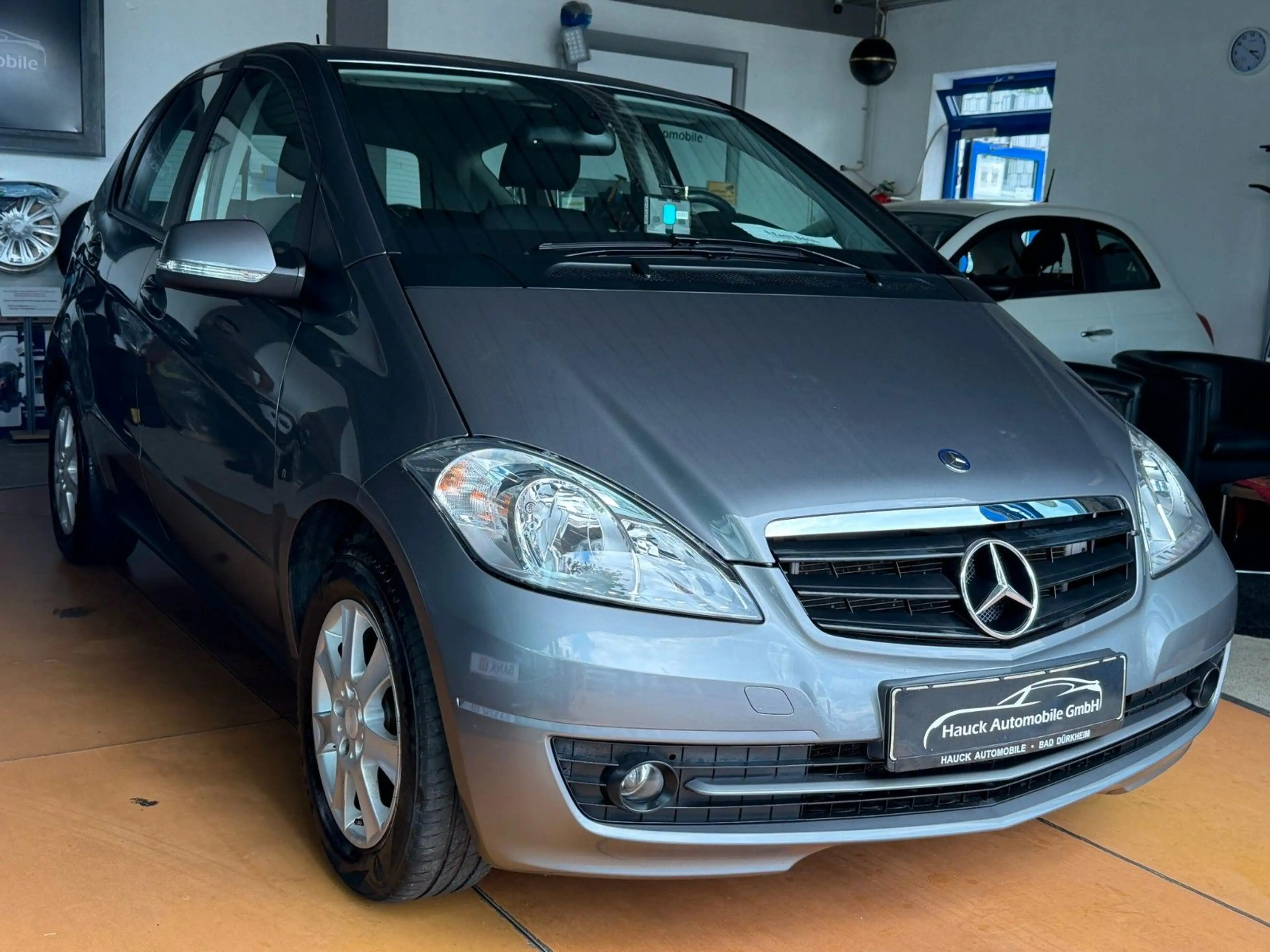 Mercedes-Benz A 150 Classic Automatik / Klima / R-Kamera — photo 5