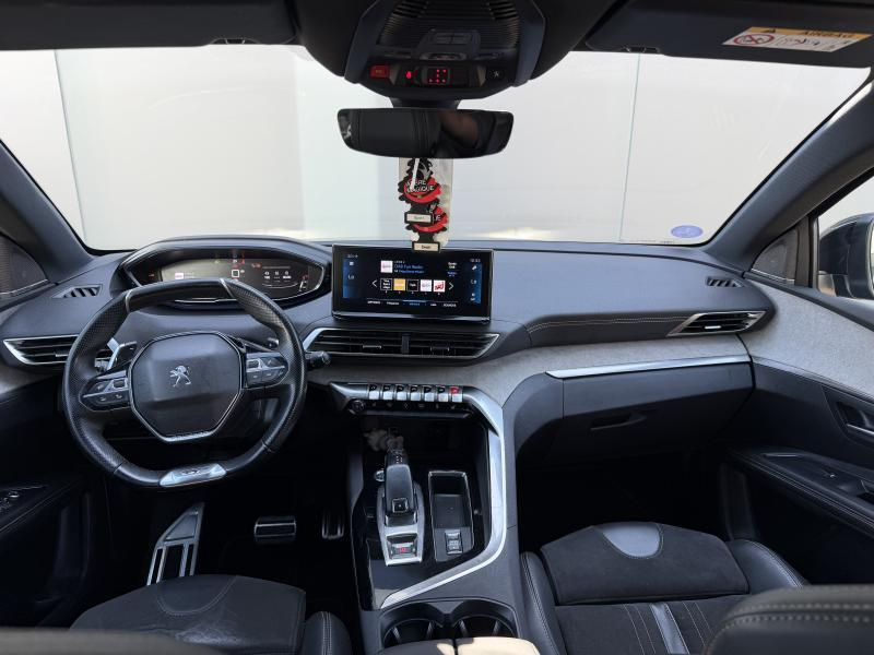 Peugeot 5008 II GT — photo 9