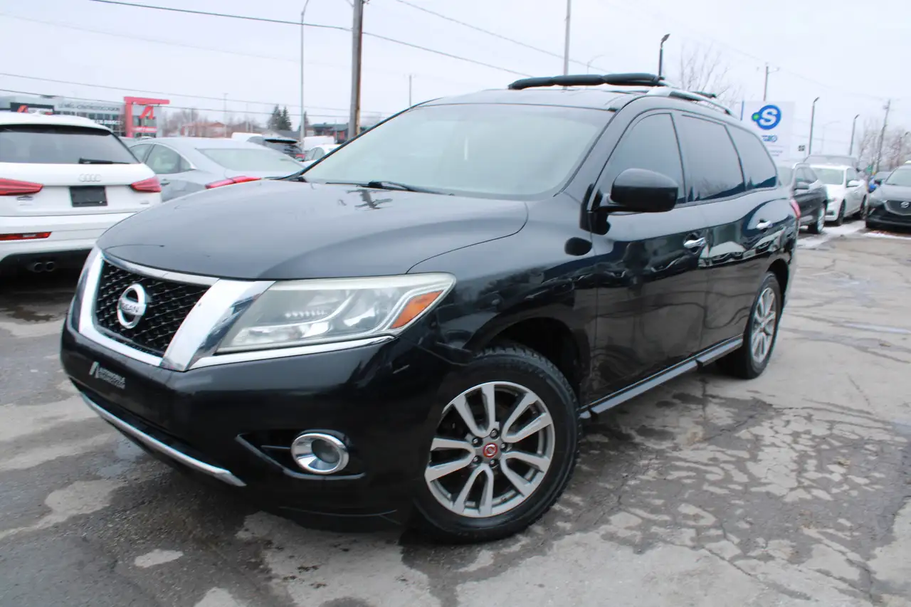 Nissan Pathfinder снимка Nissan Pathfinder
