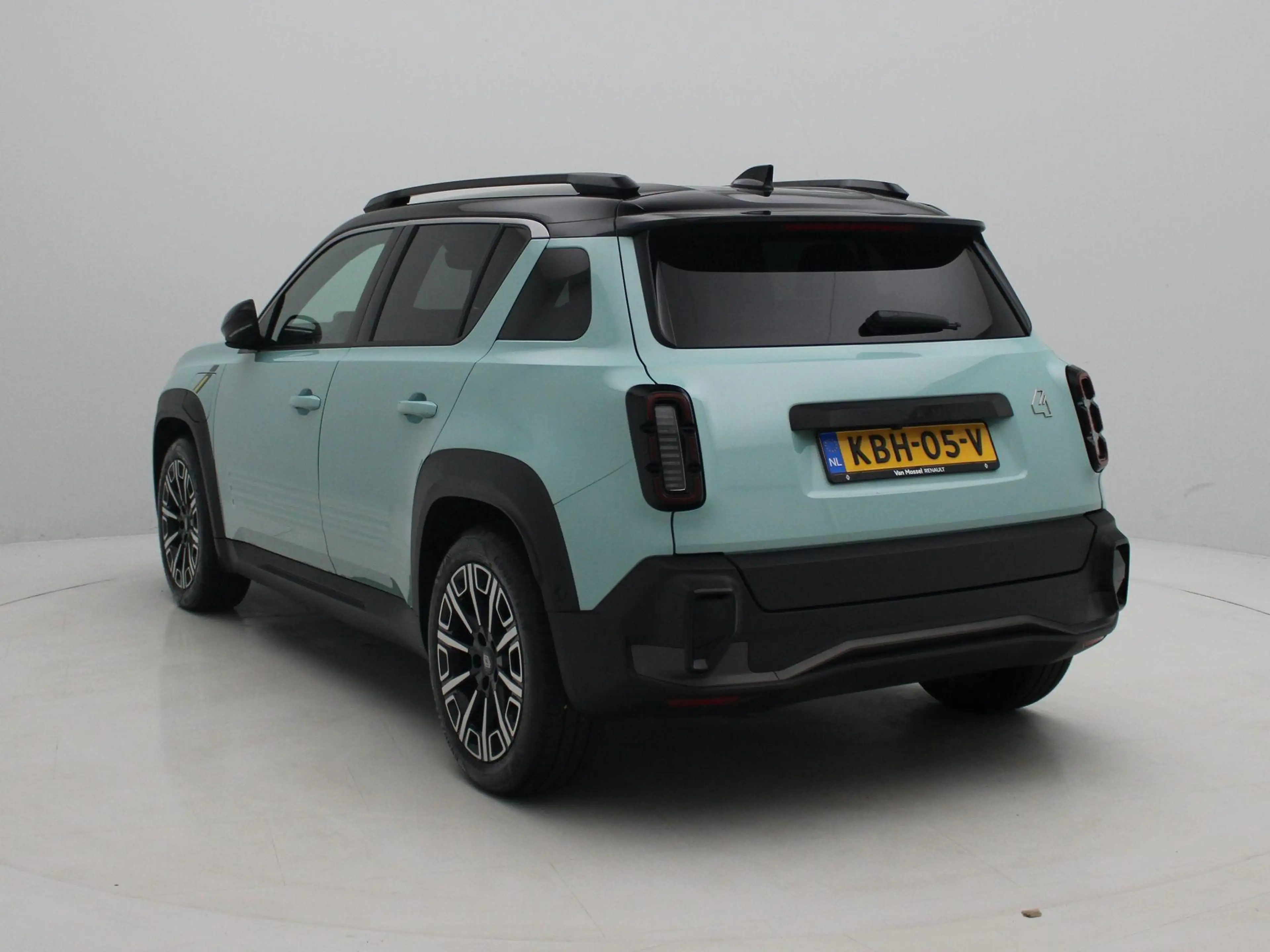 Renault R 4 E-TECH iconic 150 pk comfort range | Pack advanced — photo 2