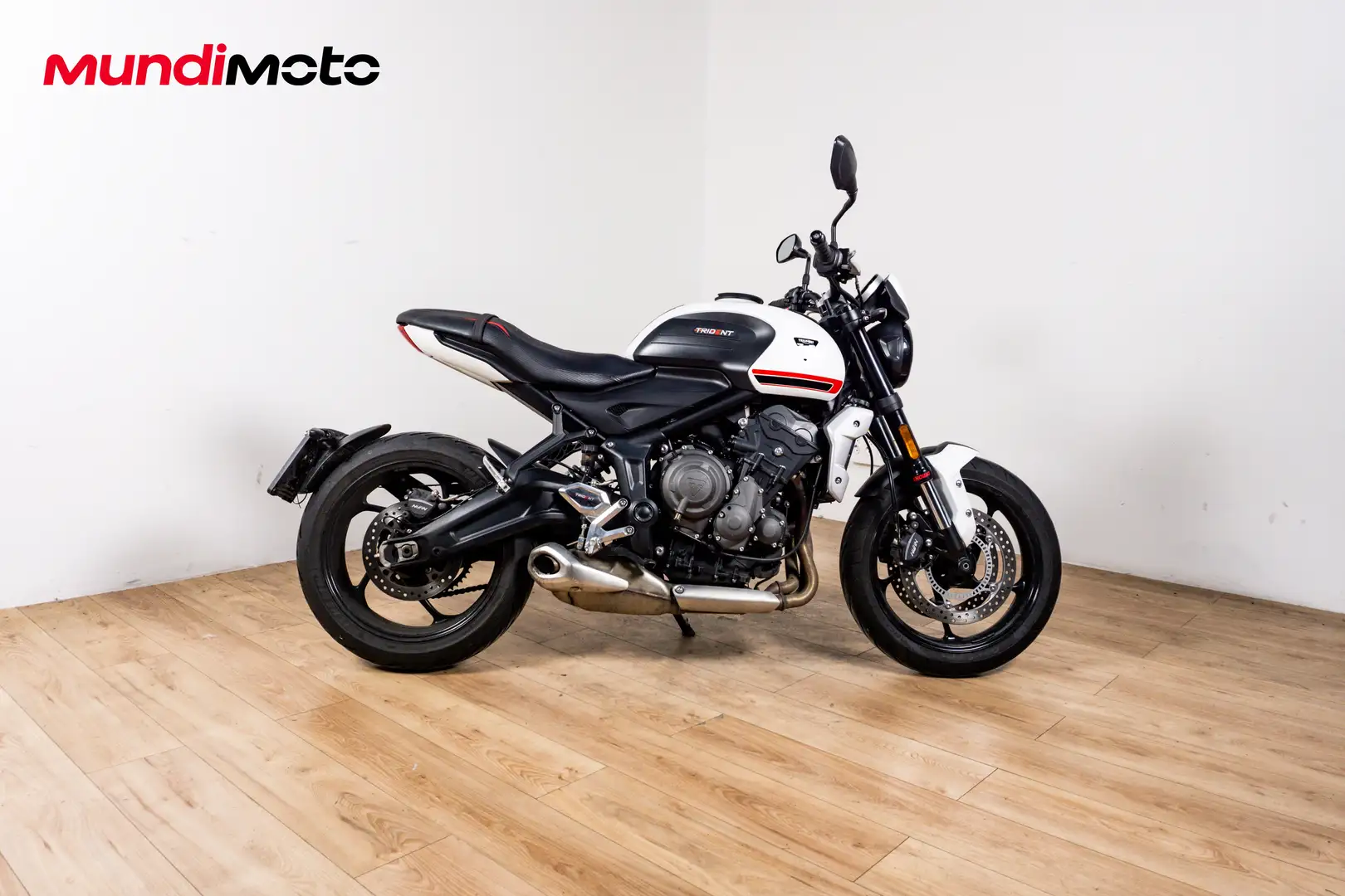 Triumph Trident 660 - 1