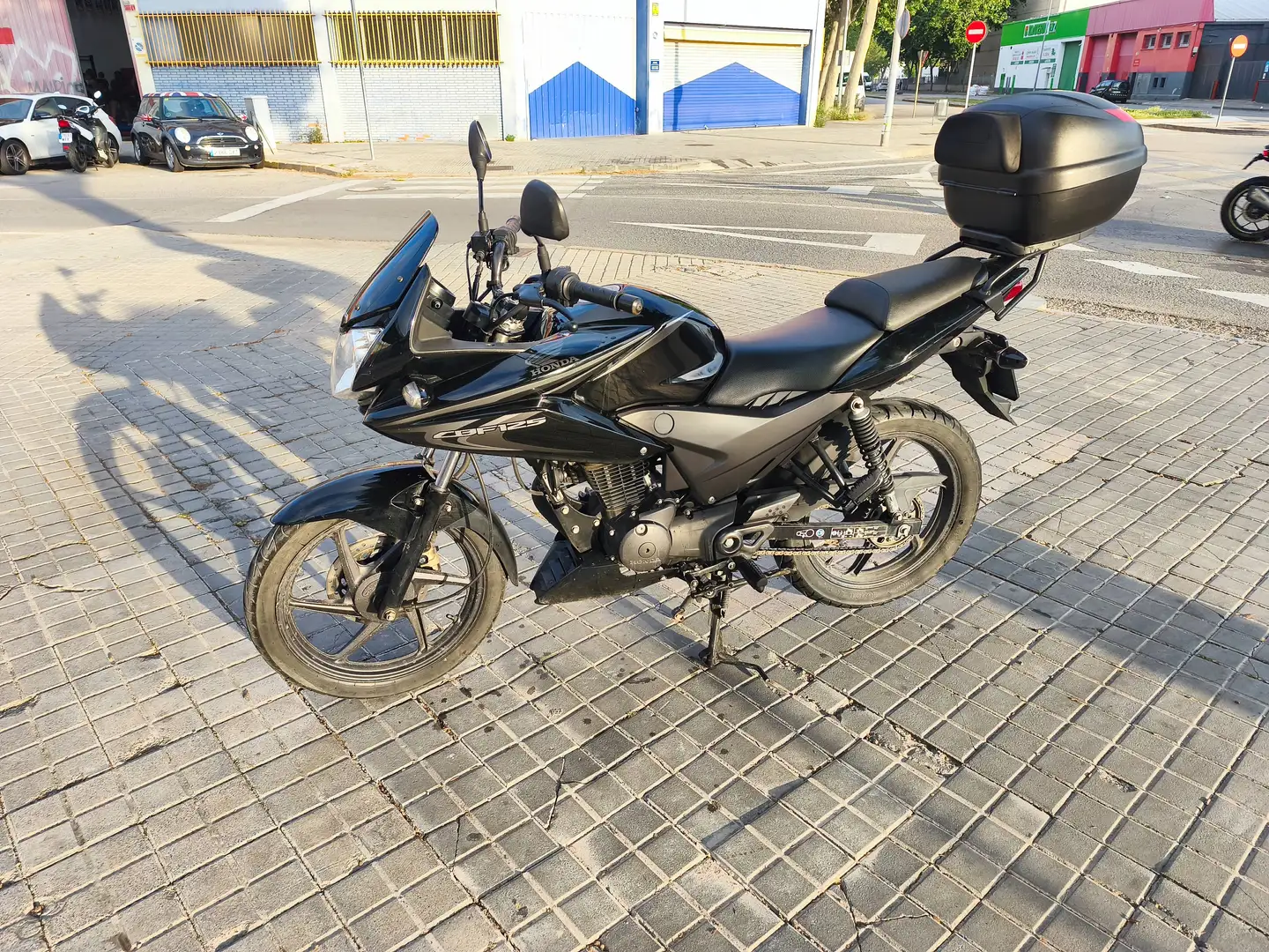 Honda CBF 125 125E Negro - 1