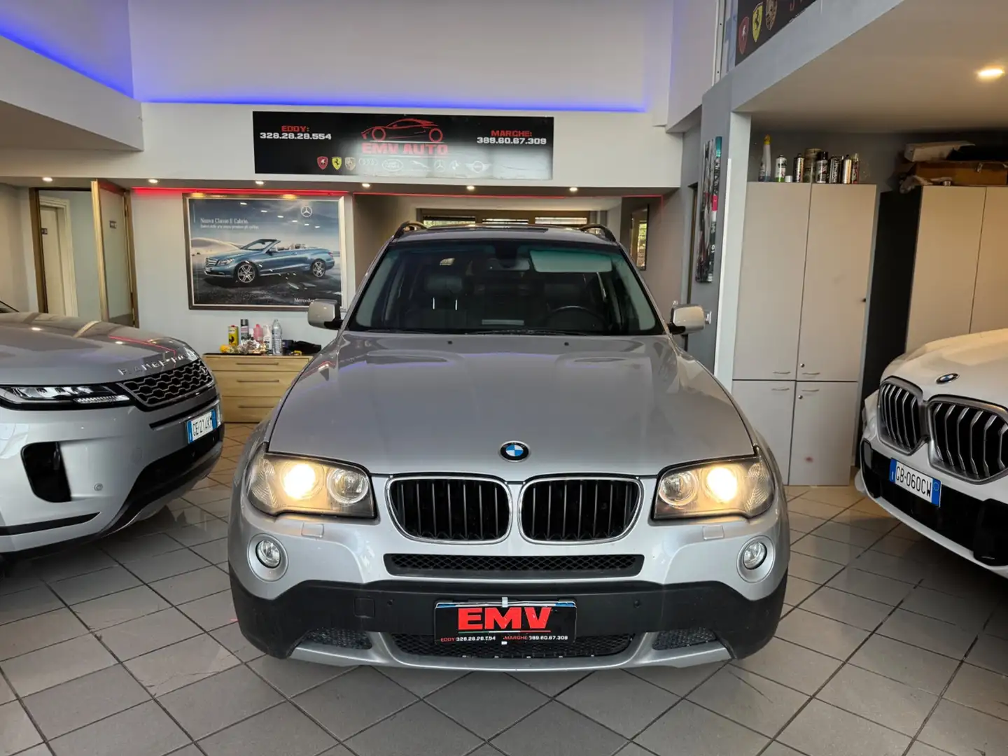 BMW X3 2.0d cat Futura Grigio - 2