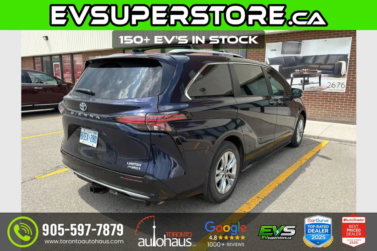 Toyota Sienna photo Toyota Sienna