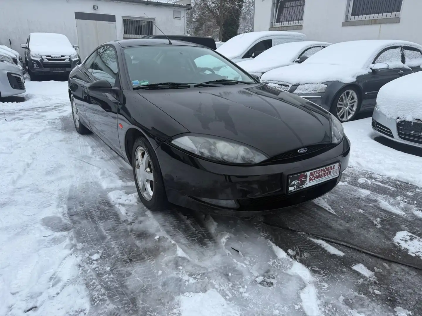 Ford Cougar 2.0 16V Positive Vibes Schwarz - 1