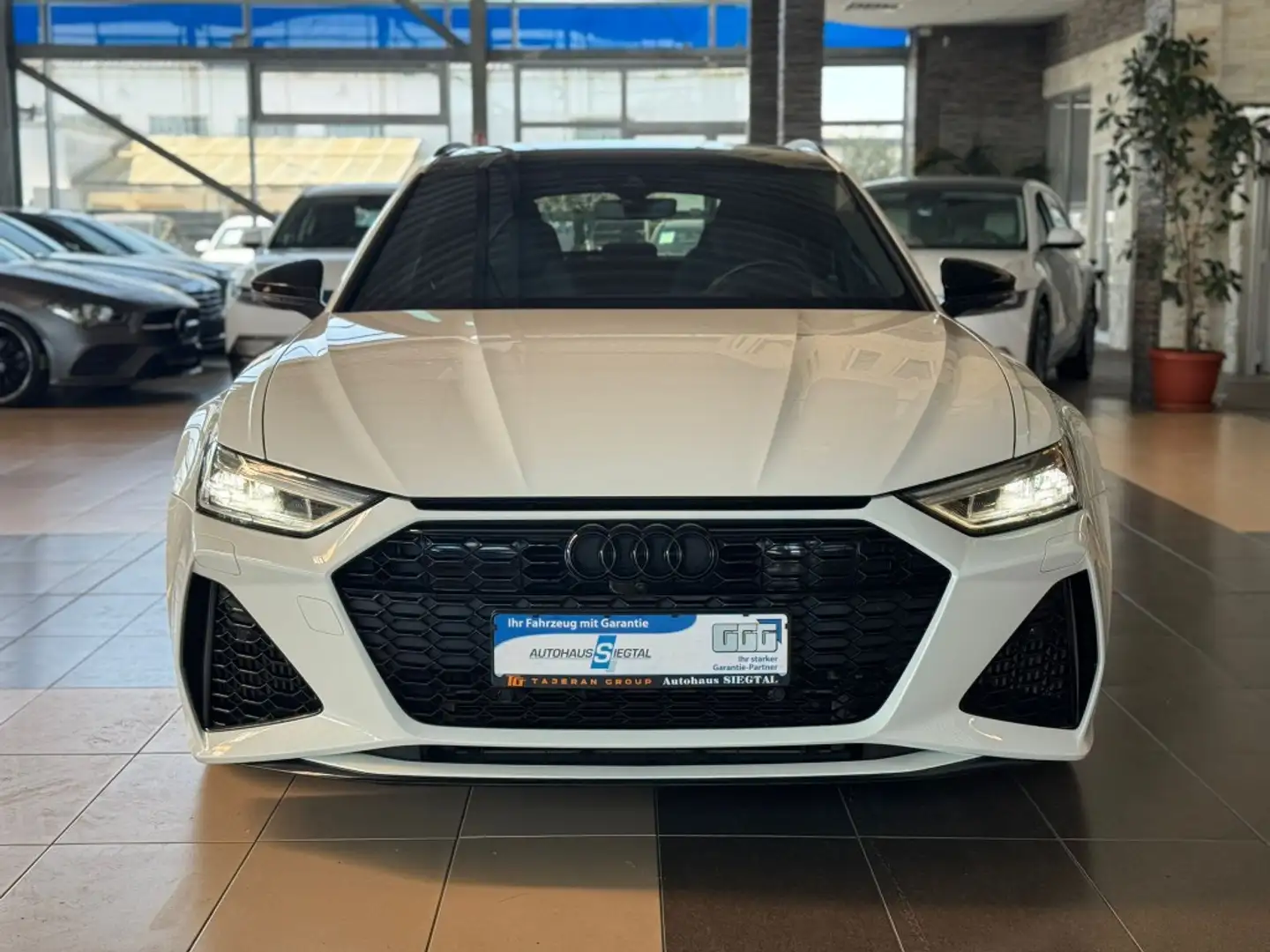 Audi RS6 Keramik*Head-Up*Bang & Olufsen*St-Heizung Weiß - 2
