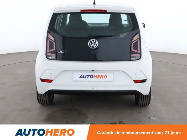 Volkswagen Up! view 5