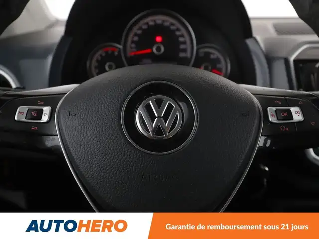 Volkswagen Up! view 19