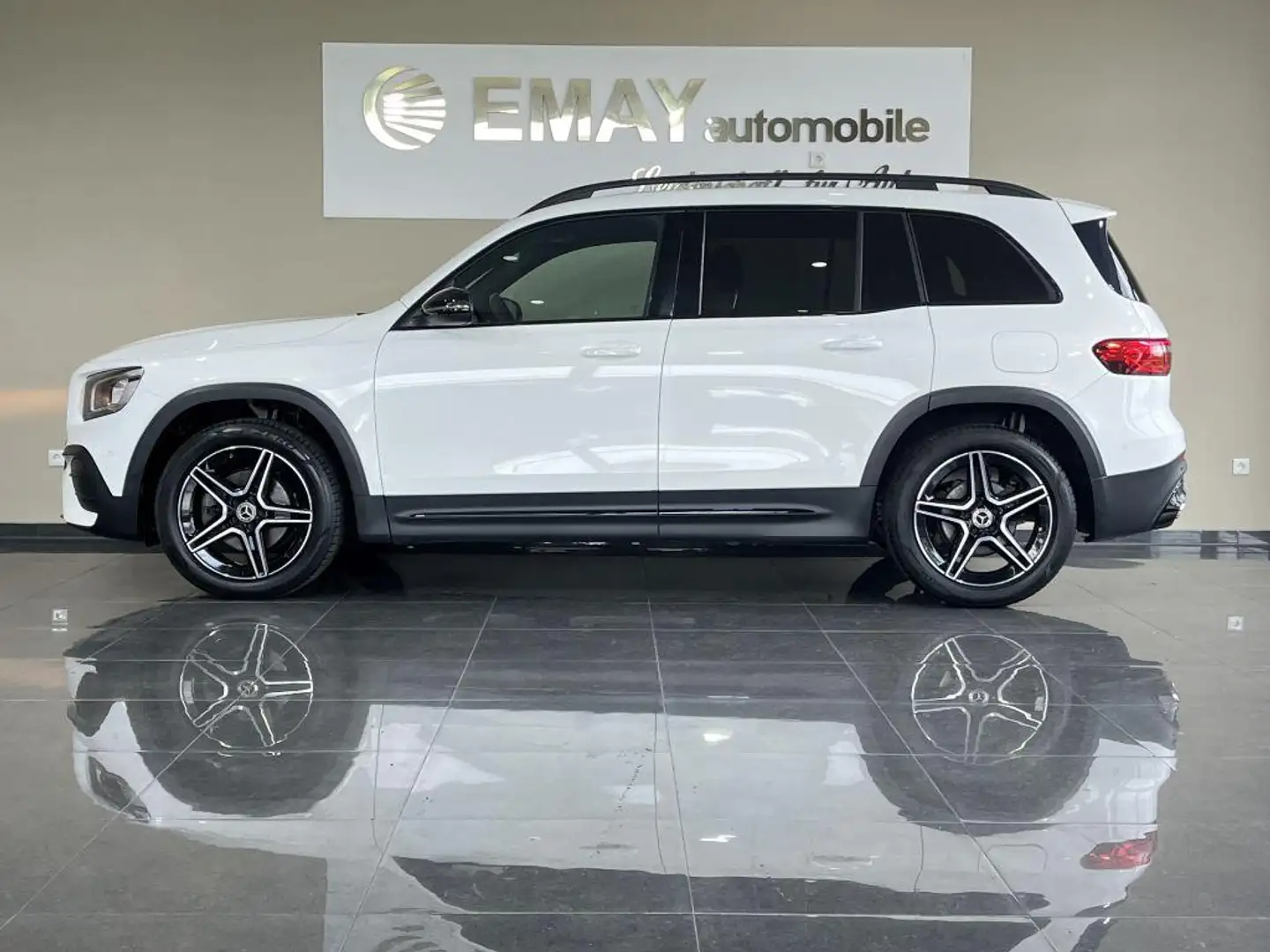 Mercedes-Benz GLB 200 7G-DCT AMG Line/P.Dach/Leder/Navi/ Weiß - 1