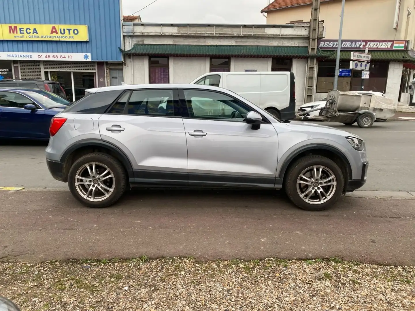 Audi Q2 AUDI Q2 1.4 tfsi 150cv DESIGN Grau - 2